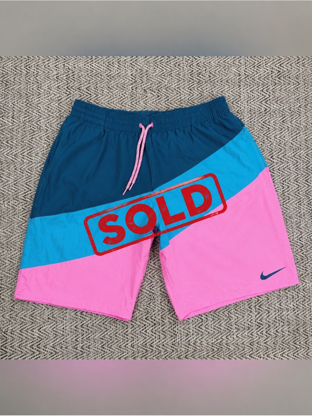 Nike Teal and Aqua Colorblock swim Shorts lined Sz Large trunks